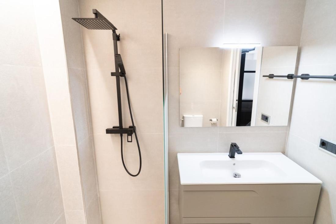 Ornis Apartments Poble Sant Carlos de la Ràpita エクステリア 写真