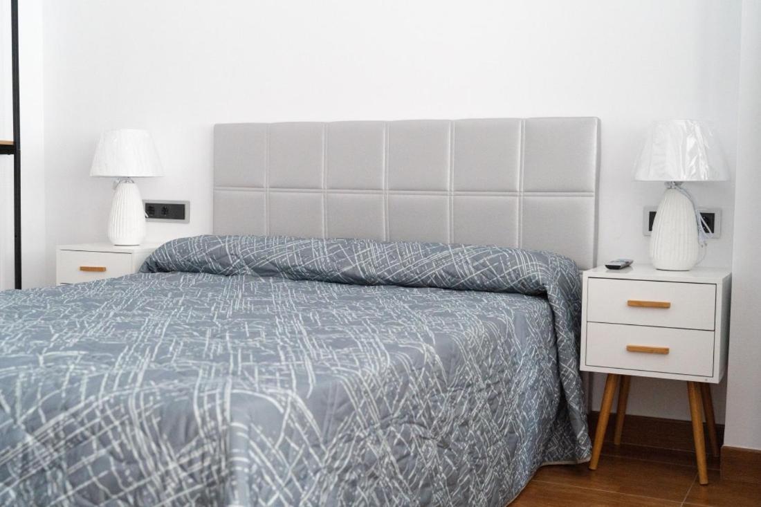 Ornis Apartments Poble Sant Carlos de la Ràpita エクステリア 写真